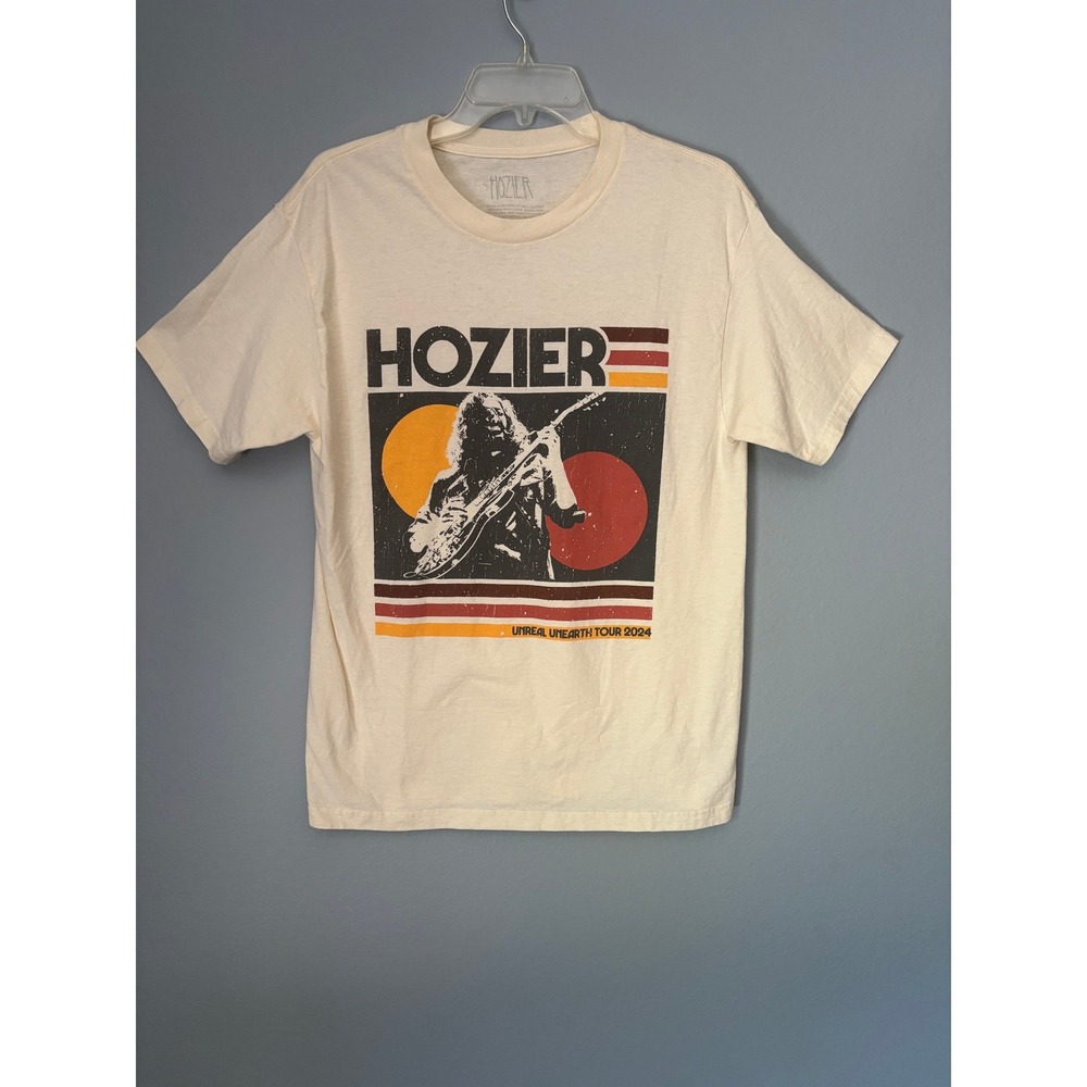 Hozier Unreal Unearth Tour 2024 T-Shirt Mens Medium Cream Concert Graphic Tee